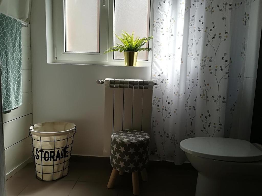 Guesthouse Smart Bucharest Luaran gambar